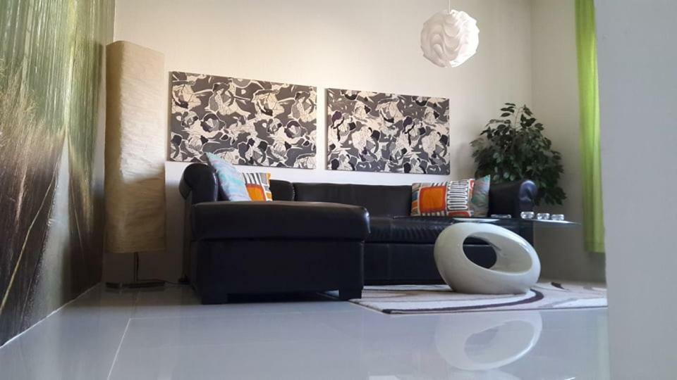 Apartman Sirius Osijek Buitenkant foto