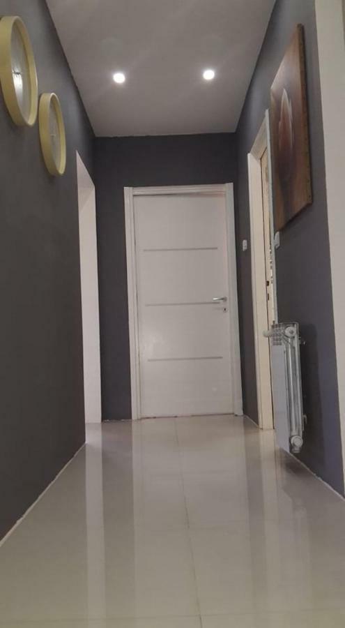 Apartman Sirius Osijek Buitenkant foto