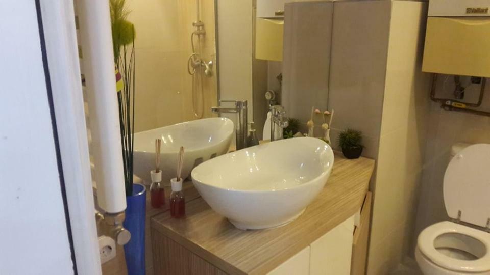 Apartman Sirius Osijek Buitenkant foto